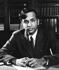 Subrahmanyan Chandrasekhar (1910–1995) 01_schandrasekhar2.jpg