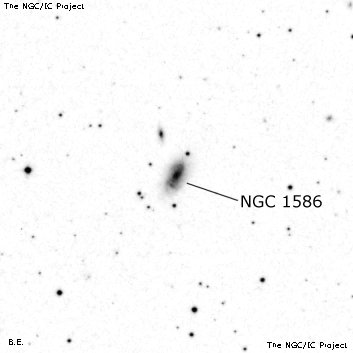Negativní snímek oblohy NGC 1586